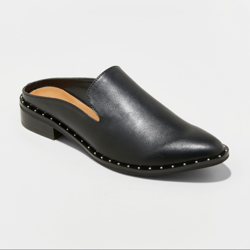 ✨LAST PAIR SIZE 9.5 ✨ Studded Backless Mules - Picture 4 of 8